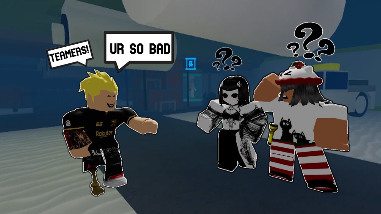 COCKY PLAYER THINKS I'M TEAMING - FLEE THE FACILITY (ROBLOX)