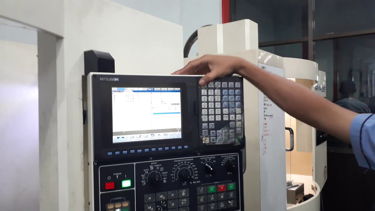 CNC Milling Mitsubishi M70 Tool Offset Setup 1