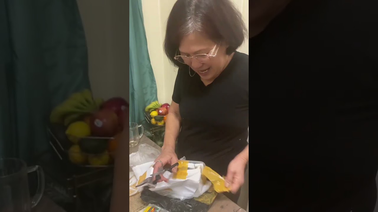 Mama visited us to deliver goodies from pinas| pinagluto ko din siya ng mga Foods|🥰❤️😘