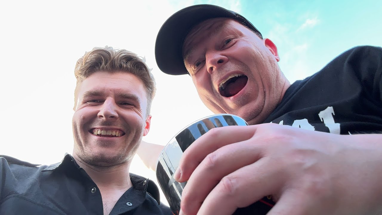 SPONTAN BEI ACDC MIT MUTTI UND VATI !