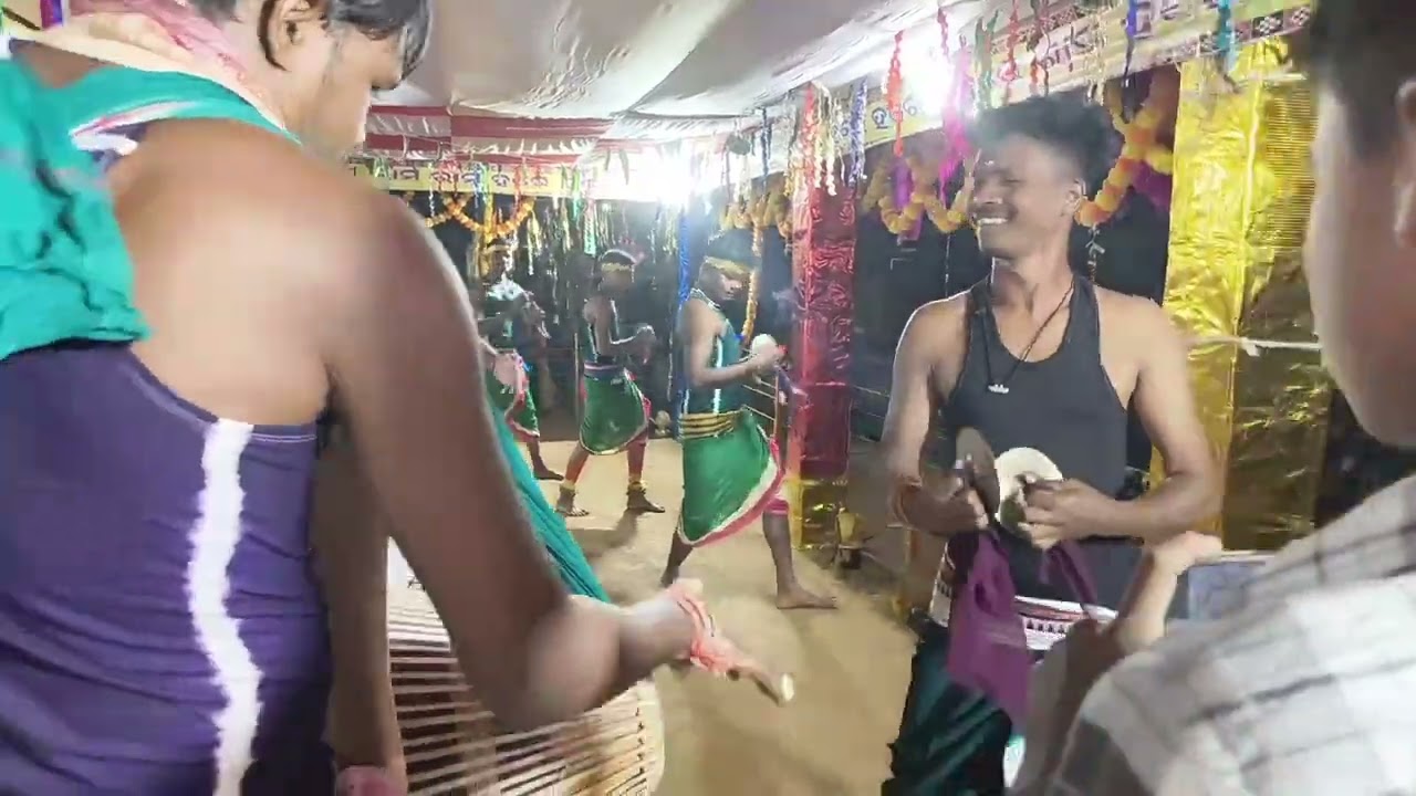 Kotenpada kirtan party 🥳 ଚାଳୀନାମ  ସ୍ୱର dance video 📷