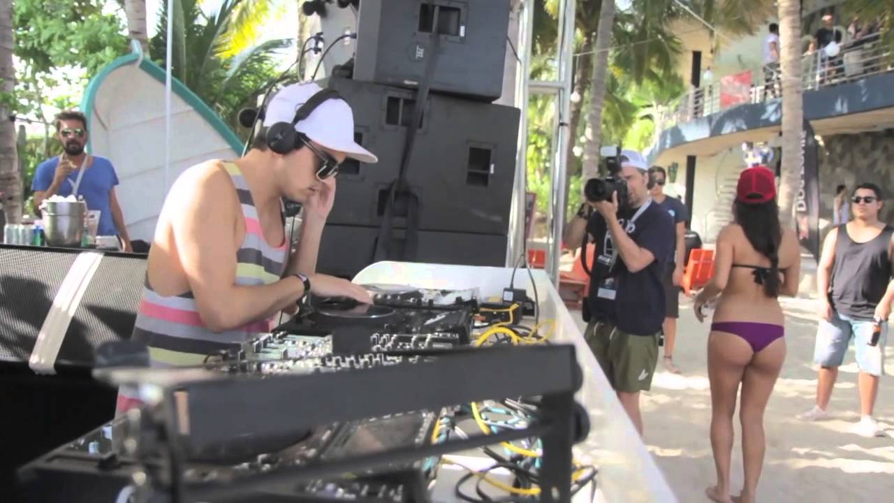 Miguel Puente - Mexa vs Outcross Showcase - BPM 2013 - WAY OF ACTING