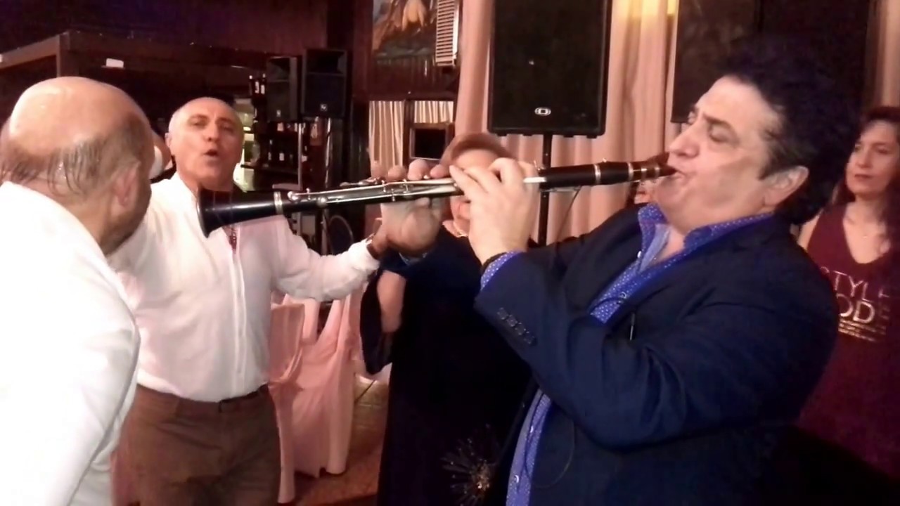ΔΗΜΗΤΡΗΣ ΑΧΝΟΥΛΑΣ - ΔΟΚΙΜΟΣ ΧΑΡΑΛΑΜΠΟΥΣ...ΠΟΙΟΣ ΠΕΘΑΝΕ ΚΑΙ ΓΥΡΙΣΕ