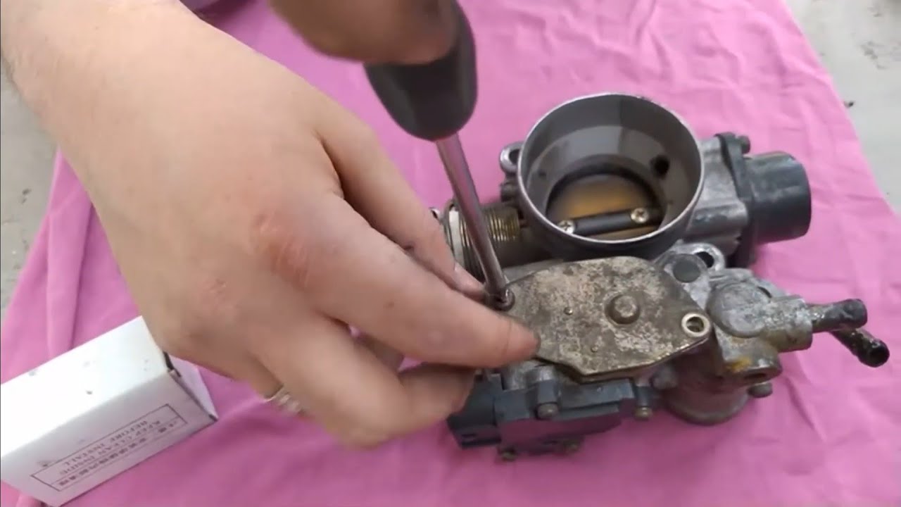 Boğaz kelebeği tamiri Rolanti dalgalanması sorunu çözümü. Gaz kelebeği tamiri