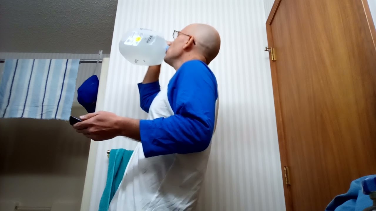 Chugging 3 quarts water after no chugs in 2+ months
