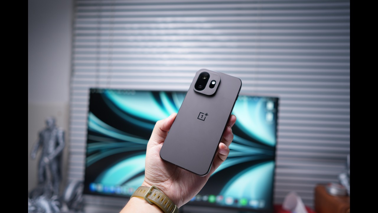 OnePlus 15T: компактный флагман, в котором нет никаких компромиссов.