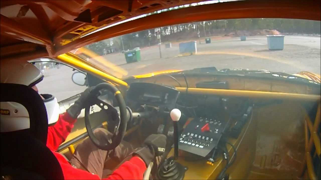 First tests of Juha Rintanen / Low Brain Drifters new Racecar with Achilles Radial
