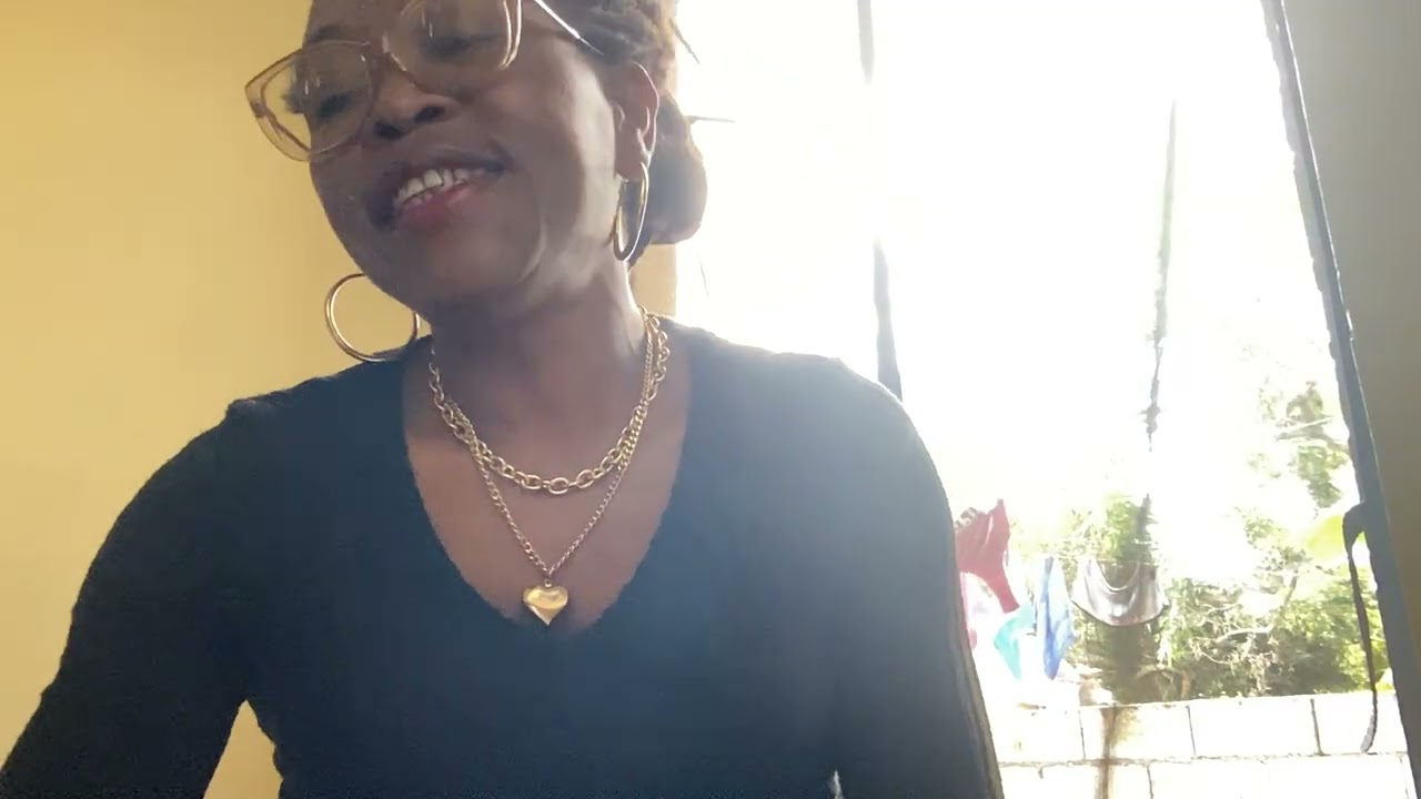 😍Послание любви от этого артистичного мужчины: Ты та, кого он хочет 🥰💕