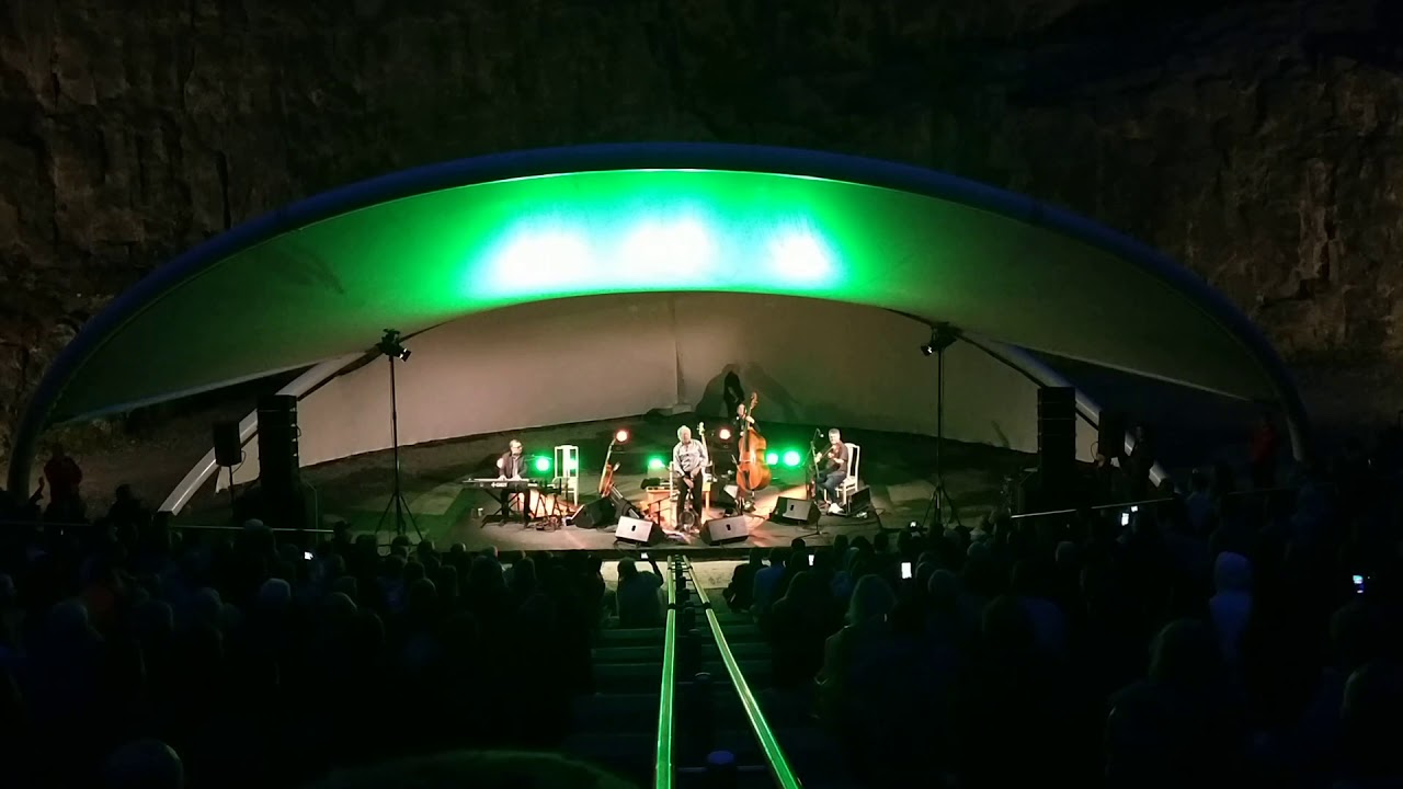 Finbar Furey live @ Ballykeeffe Amphitheatre (2) - 6th July 2019