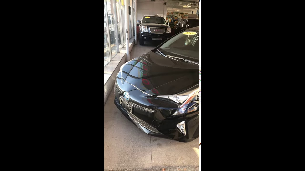 2017 Toyota Prius Four Touring