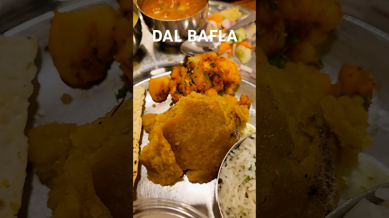 DAL BAFLA | FOOD OF INDORE | BAFLA THALI | MADHYA PRADESH TOURISM |STREET FOOD | SARAFA BAZAR INDORE