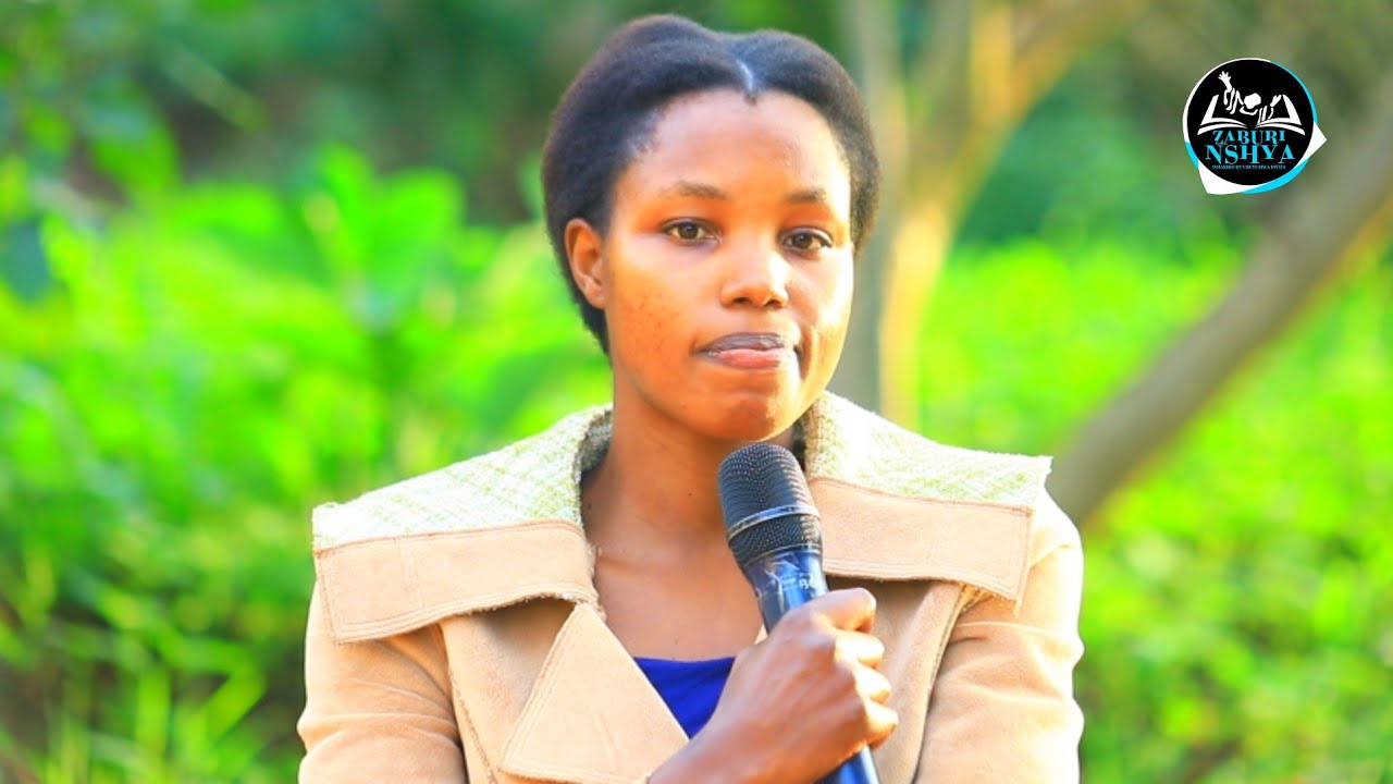 MAMA ambwira ko Ndi IGIKOMERE CYE😭 ngo Kuba Yarambyaye Byamwiciye UBUZIMA😢KARANDE Y'IWACU IRAKOMEYE💔