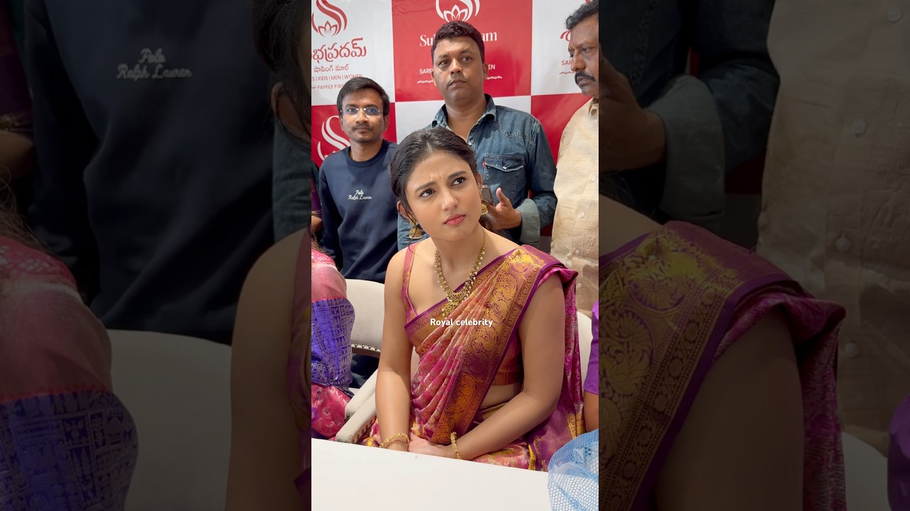 Ritika Nayak Expressions చూడండి ఎంత క్యూట్ గ పెడుతుందో|Ritika Nayak Cute Expressions