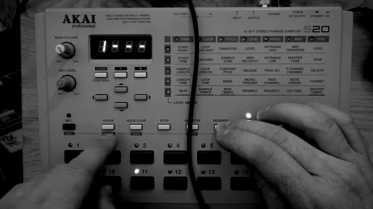 LOOPHOME #01 AKAI S20