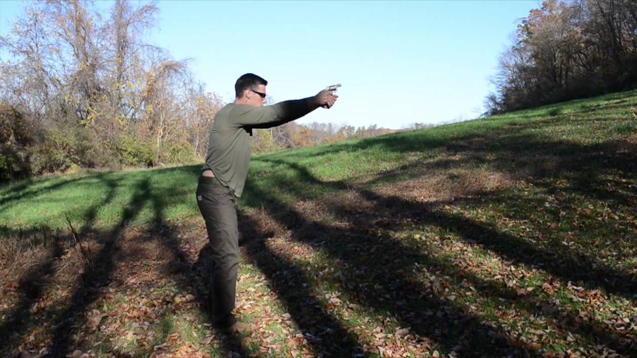 Clipdraw Concealed Carry - S&W J-Frame Revolver Drawing & Firing