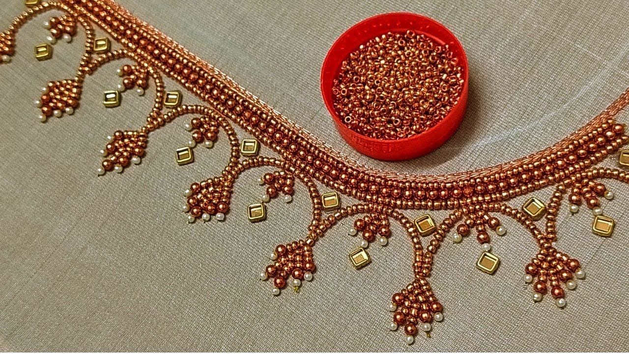 aari work |  aari neck design |  how to make simple aari  neck design|  aari work blouse neck design