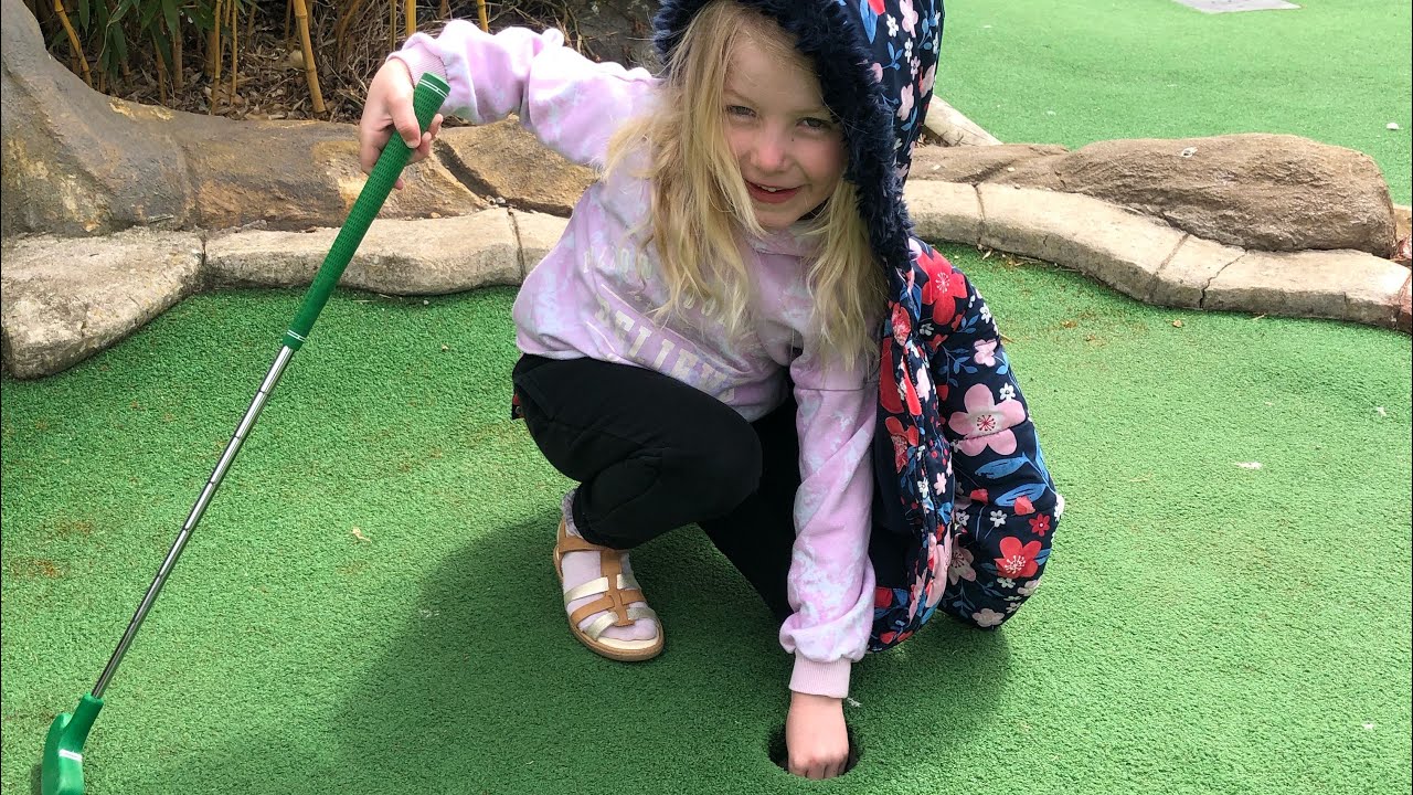 ADTV Park Holidays Dovercourt part 3