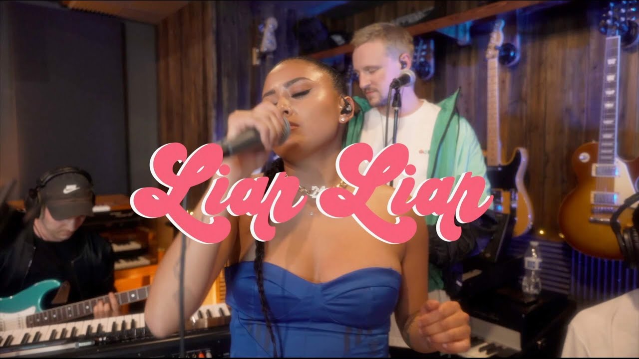 YAS- LIAR LIAR (LIVE @ BLUE DREAM STUDIOS)