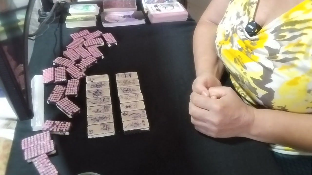 Leão, alguém oportunista vai ser cortado da sua vida .