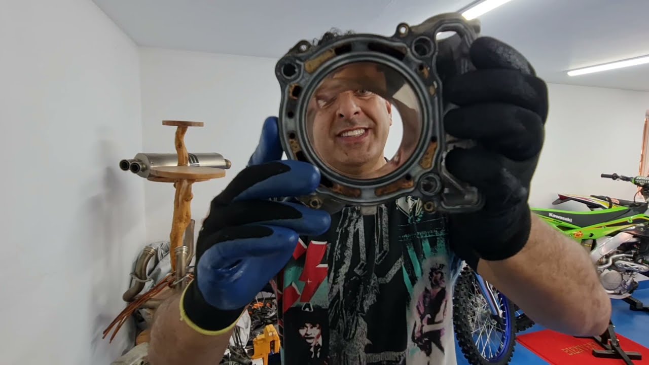 RESTAURANDO YAMAHA YZ250F 2006 50th Anniversary PARTE 4