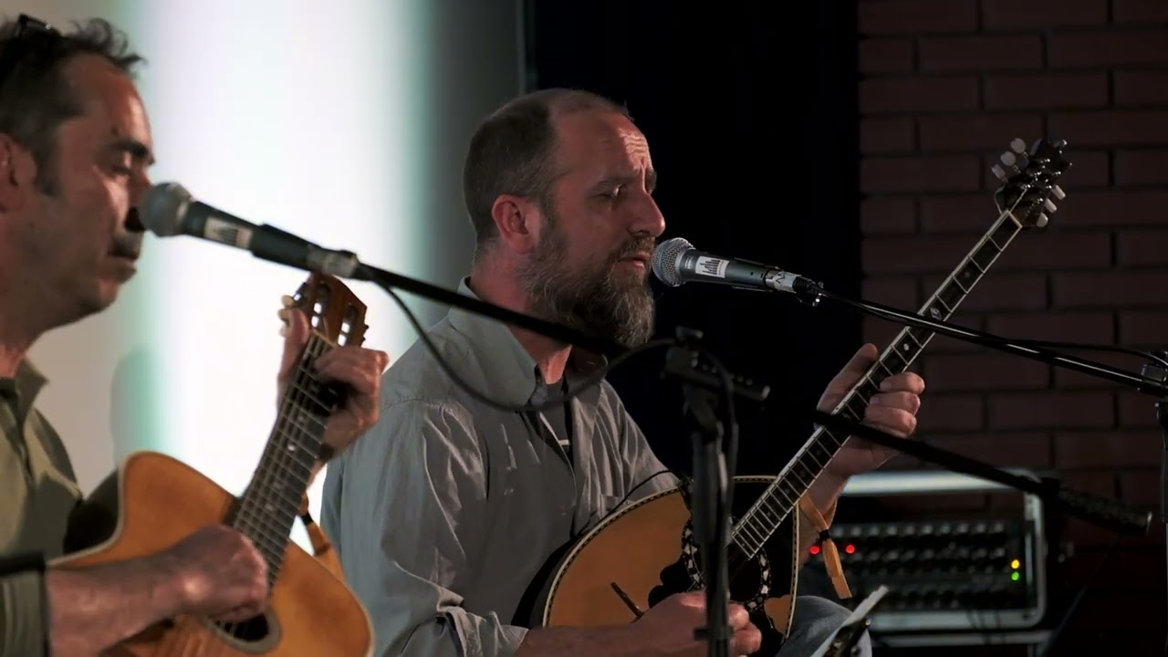 Δε σ'αγαπώ - Βασίλης Σκούτας, Δημήτρης Μηταράκης, Γιάννης Ζαρίας