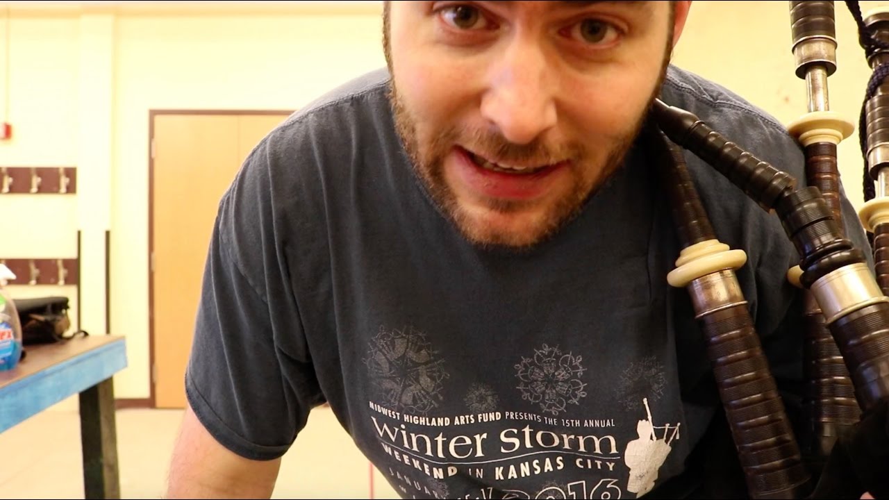 HOW TO GET ENDLESS BAGPIPE STAMINA? - VLOG 1.038