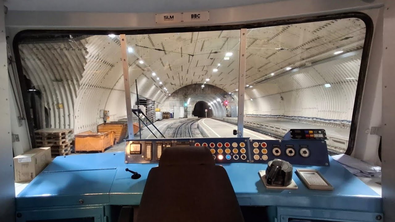 Bergstrecke der Bayerischen Zugspitzbahn in der Führerstandsperspektive
