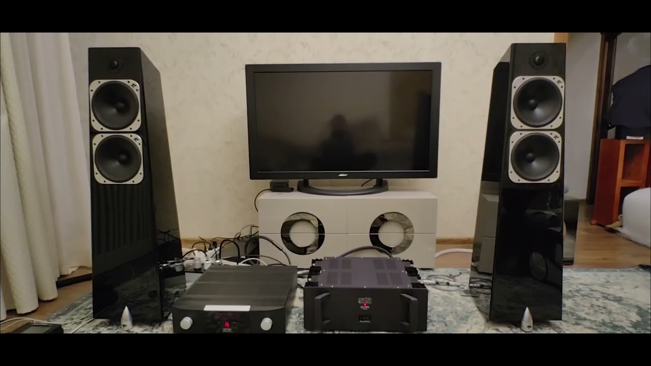 Totem element metal & Mark levinson 27.5 & 5206 