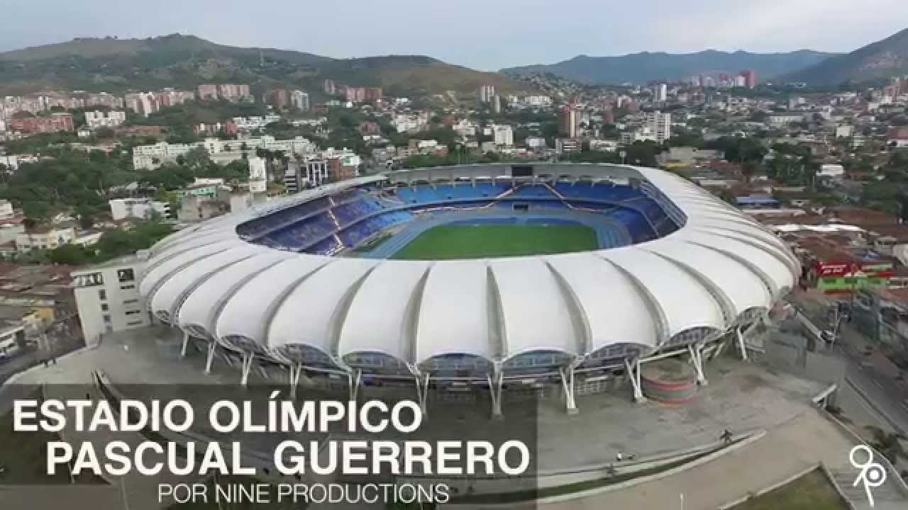 Estadio Olímpico Pascual Guerrero desde el aire.
