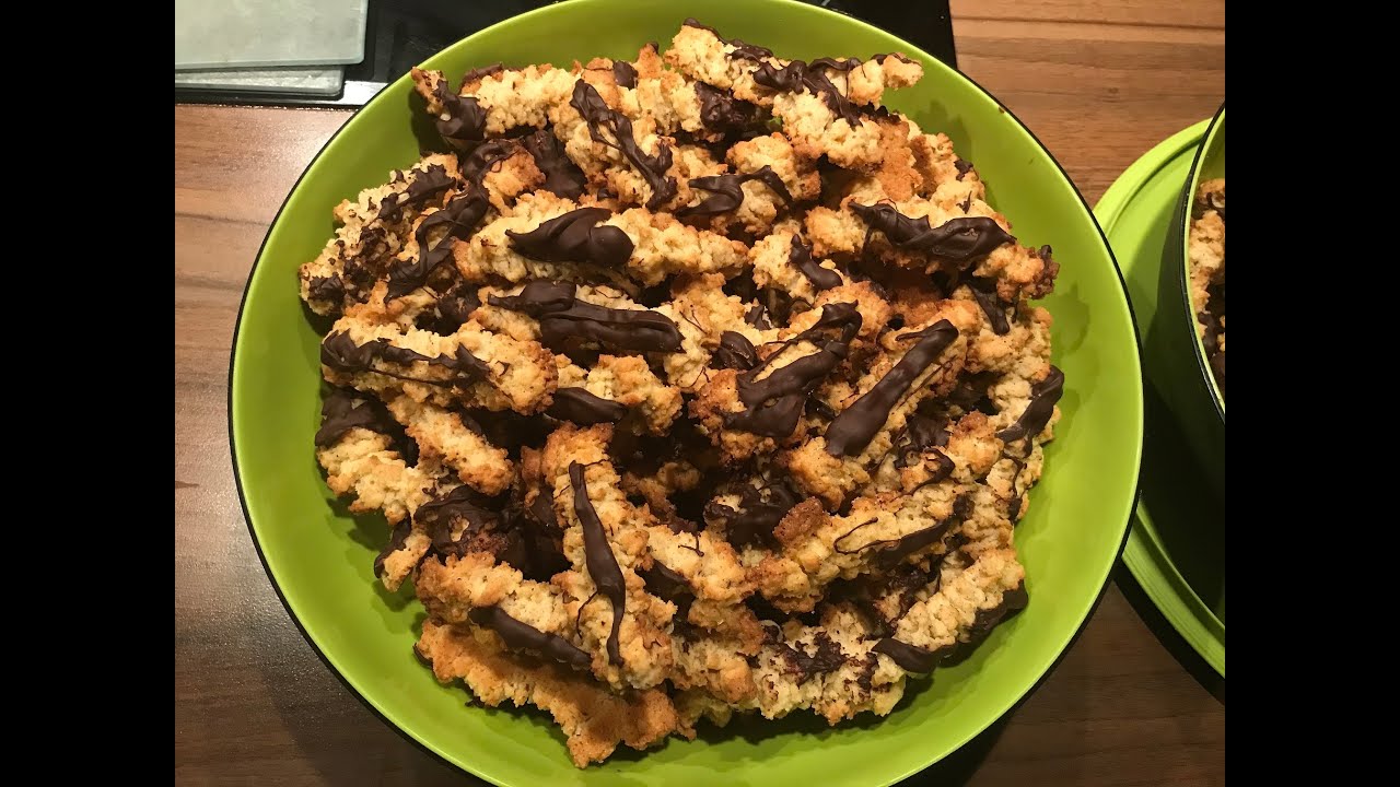 Spritzgebäck - Rezept meiner Urgroßmutter im Monsieur Cuisine Connect - Zu Gast Micha & King Louis