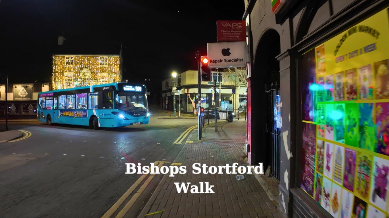Bishop's Stortford in England 🇬🇧 - 4K walking Tour Christmas Eve 2025