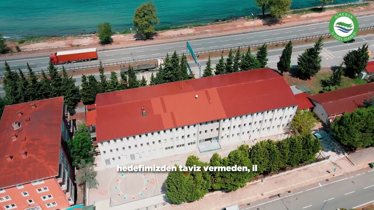 PİRAZİZ&rsquo;DEKİ İLKOKULUN G&Uuml;&Ccedil;LENDİRME &Ccedil;ALIŞMALARI TAMAMLANDI