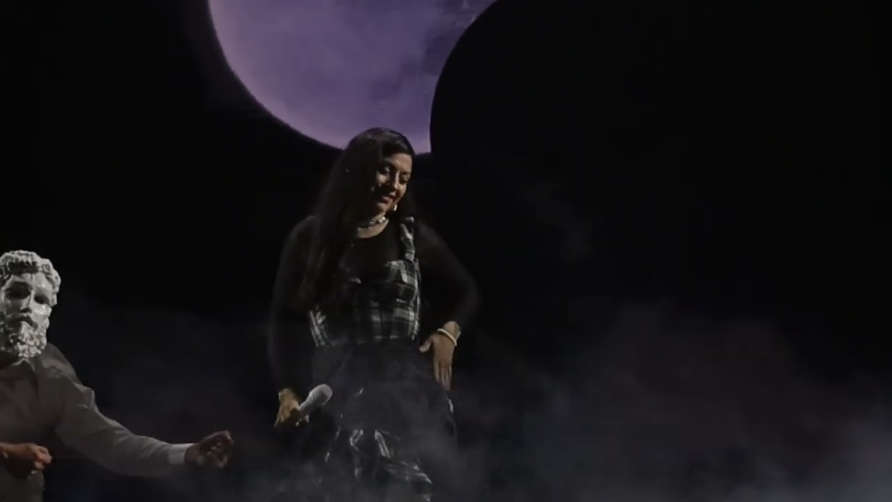Mon Laferte "Casta Diva" en vivo Autopoietica Tour Guadalajara