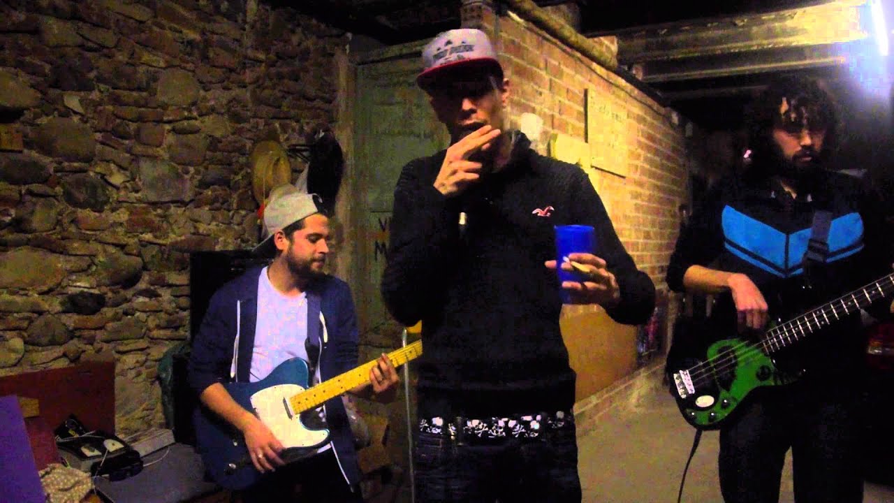 PURE NIGGA - Que bien me va (Official Video) IIKionStudiosII