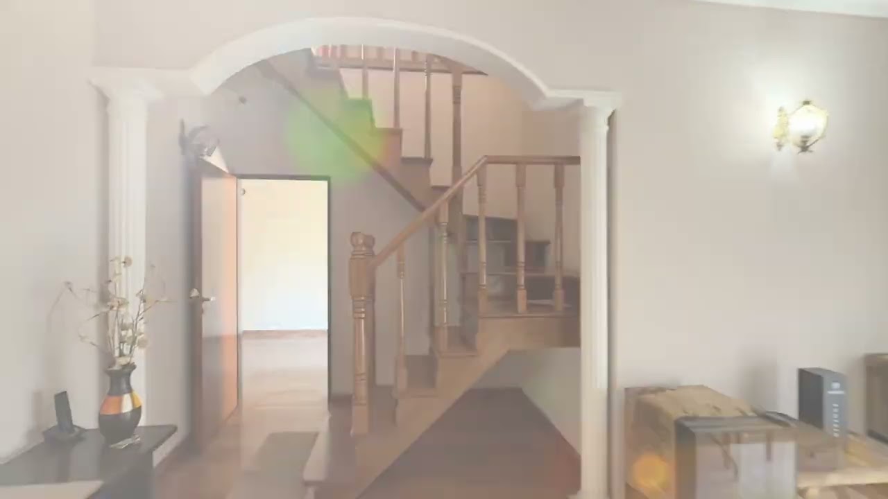 Casa 6 ambientes en Castelar sur