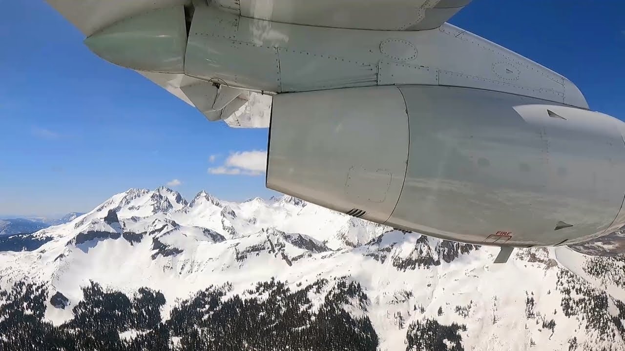 Scenic Approach & Landing Into Telluride (Denver Air Connection Dornier 328JET)