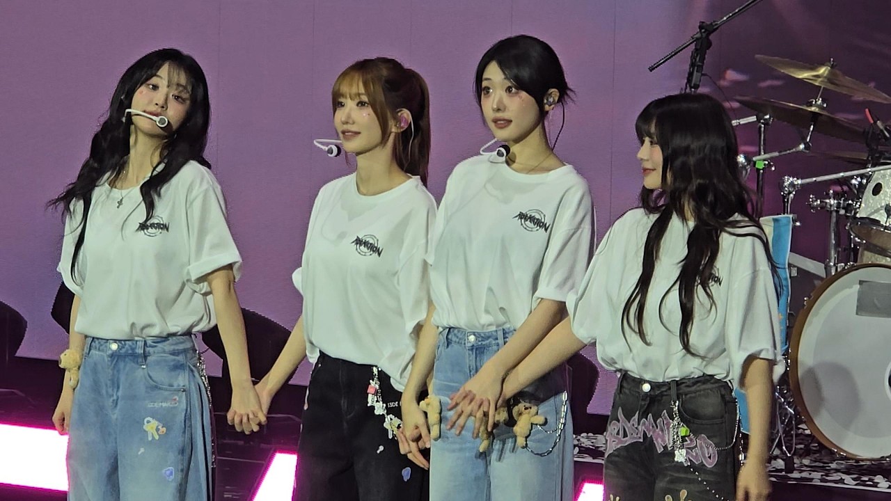 260214 QWER 1ST WORLD TOUR ＜ROCKATION＞ in TAIPEI