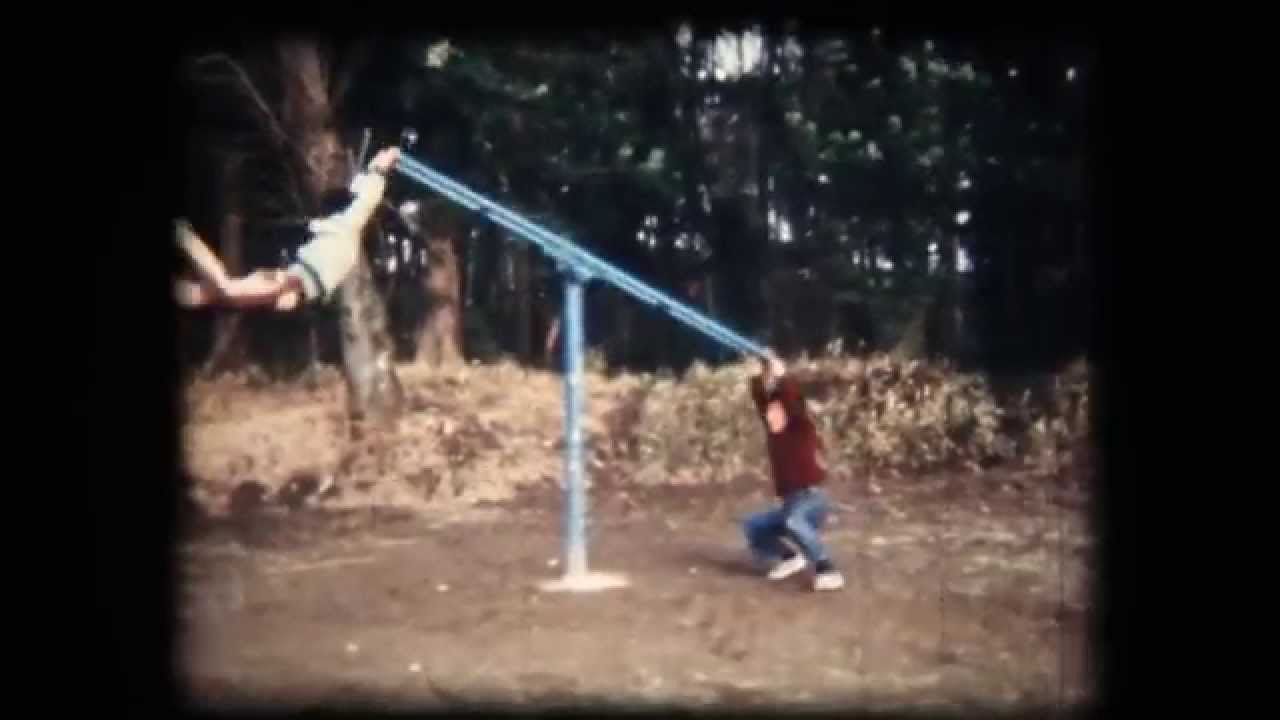 【資料映像】昭和の小学校校庭の遊具