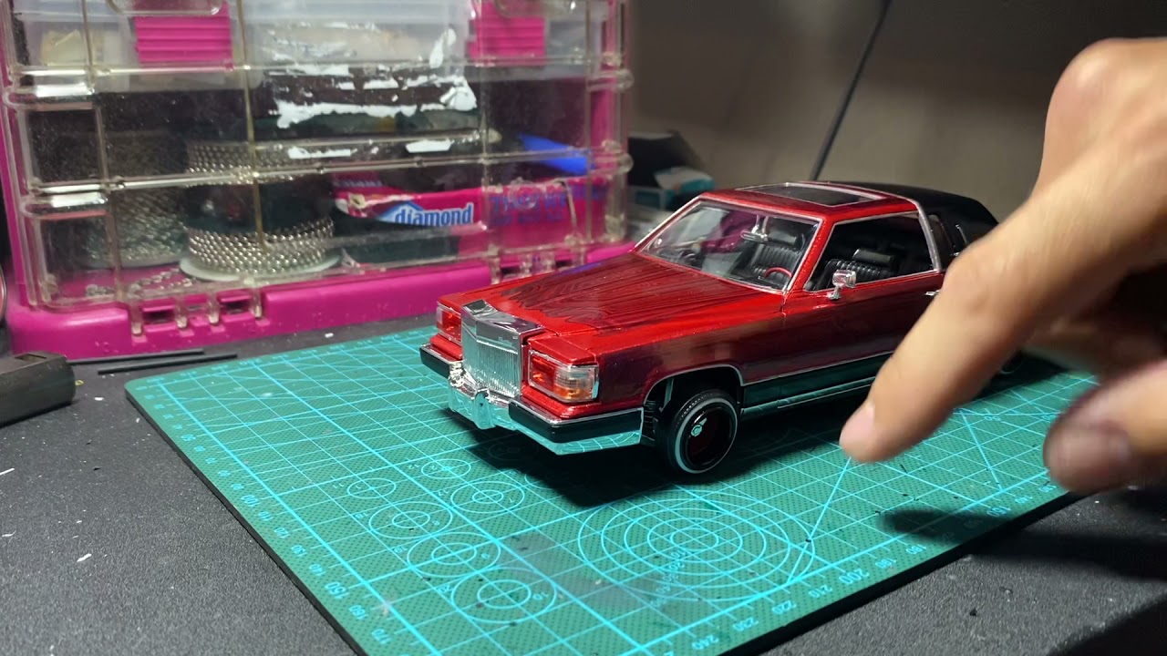 Custom1984 Cadillac Lowrider Model Car Hopper
