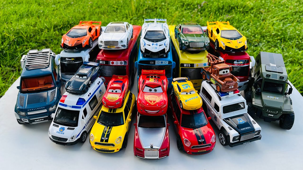 Unboxing Mobil Mobilan, Bus Tayo, Mobil Police, Ambulance, Jeep, Lamborghini Scv12, Toyota Car #7265