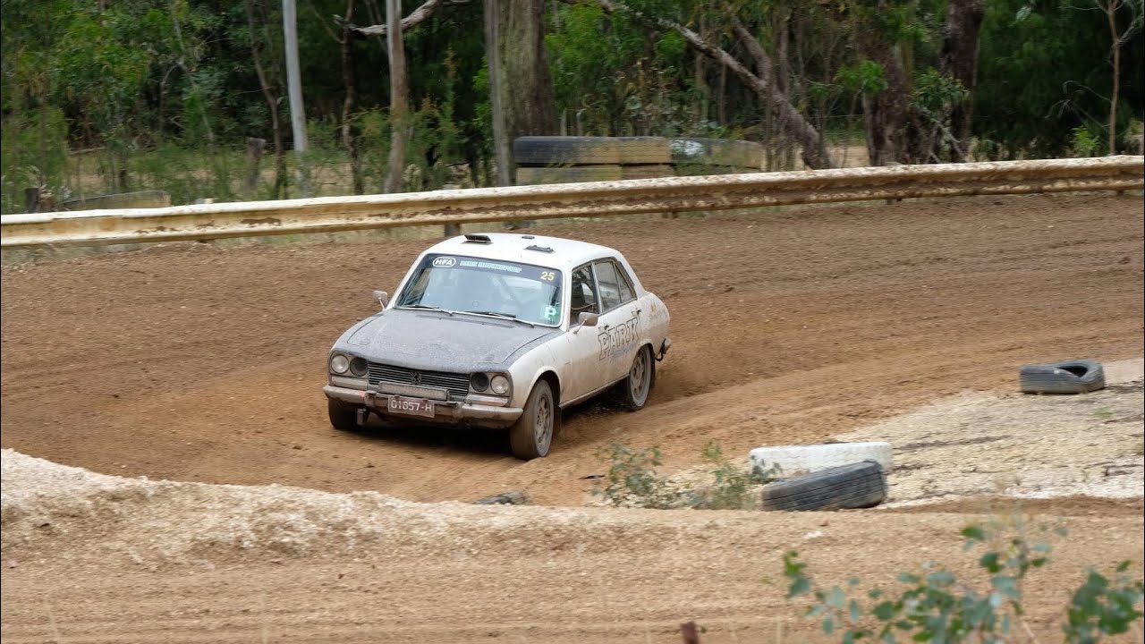Ben Park’s Peugeot 504 at Boisdale Rallysprint. Very muddy day no Traction.