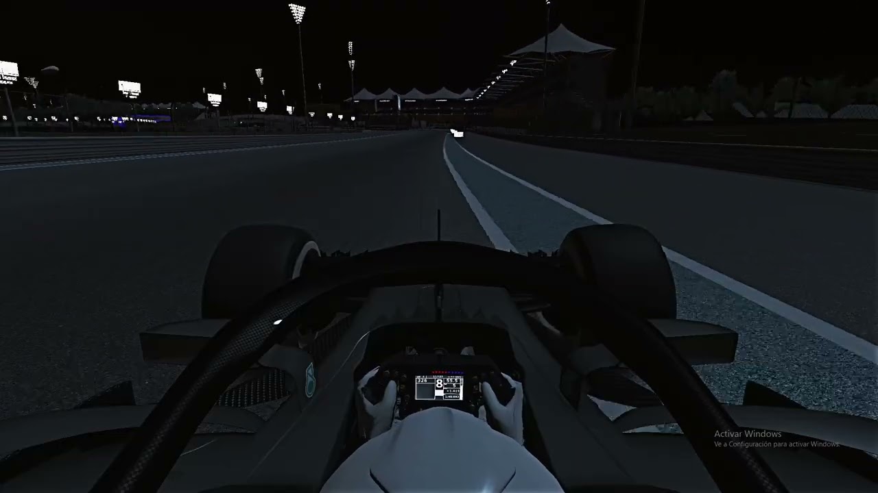 Lewis Hamilton Pole at Abu Dhabi