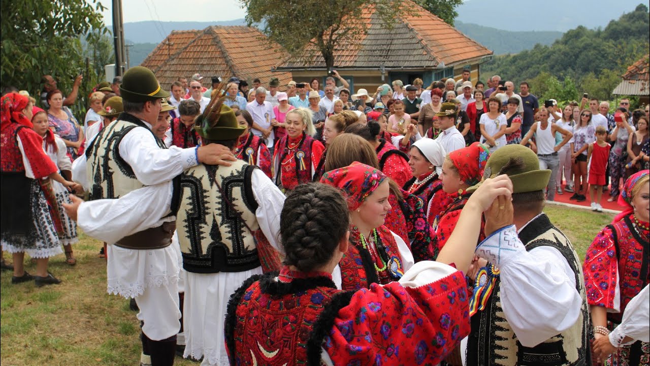 Ținutul Pădurenilor,  comorile munților