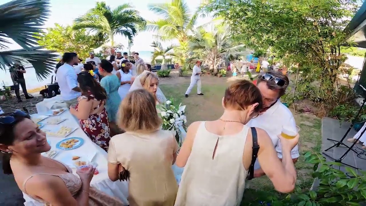 Mariage Polynésien à MOOREA Juin 2023