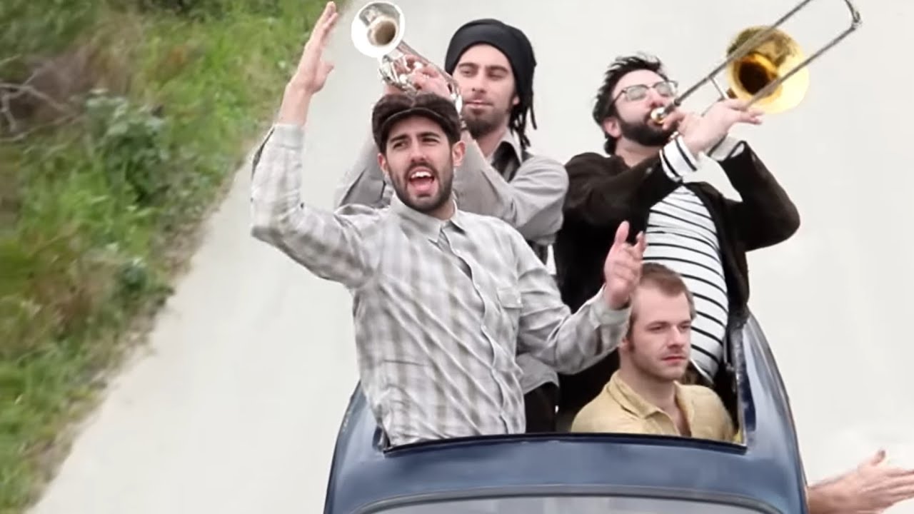 Baciamolemani - La Corriera