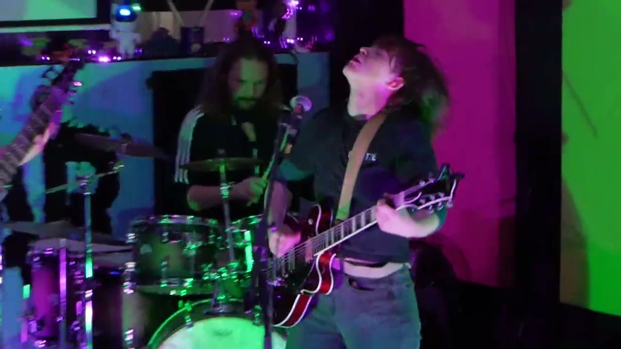 Twin Monarchs live@Sk8bar KC 209 Westport Rd. Kansas City MO 2/25/26