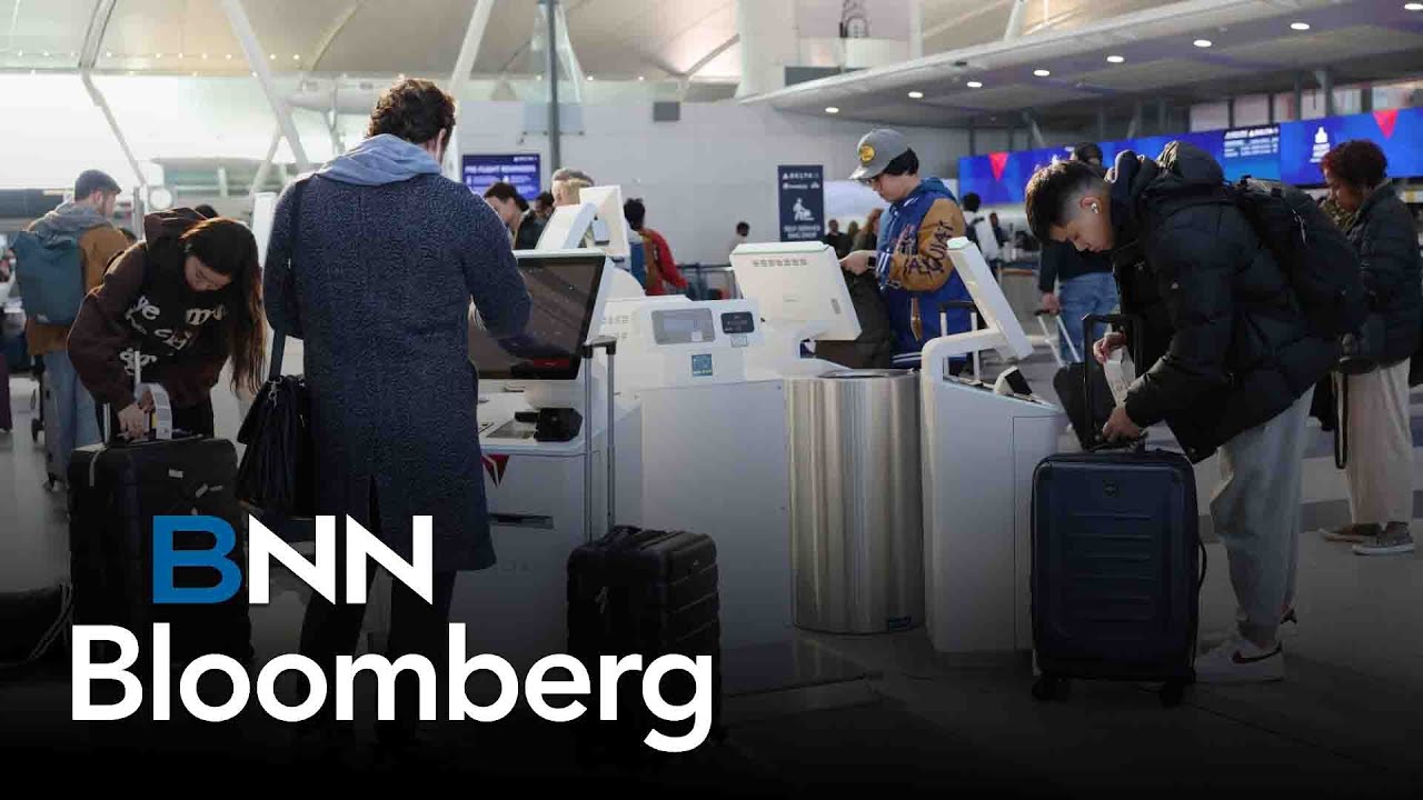 Airline stocks with strong long-term guides