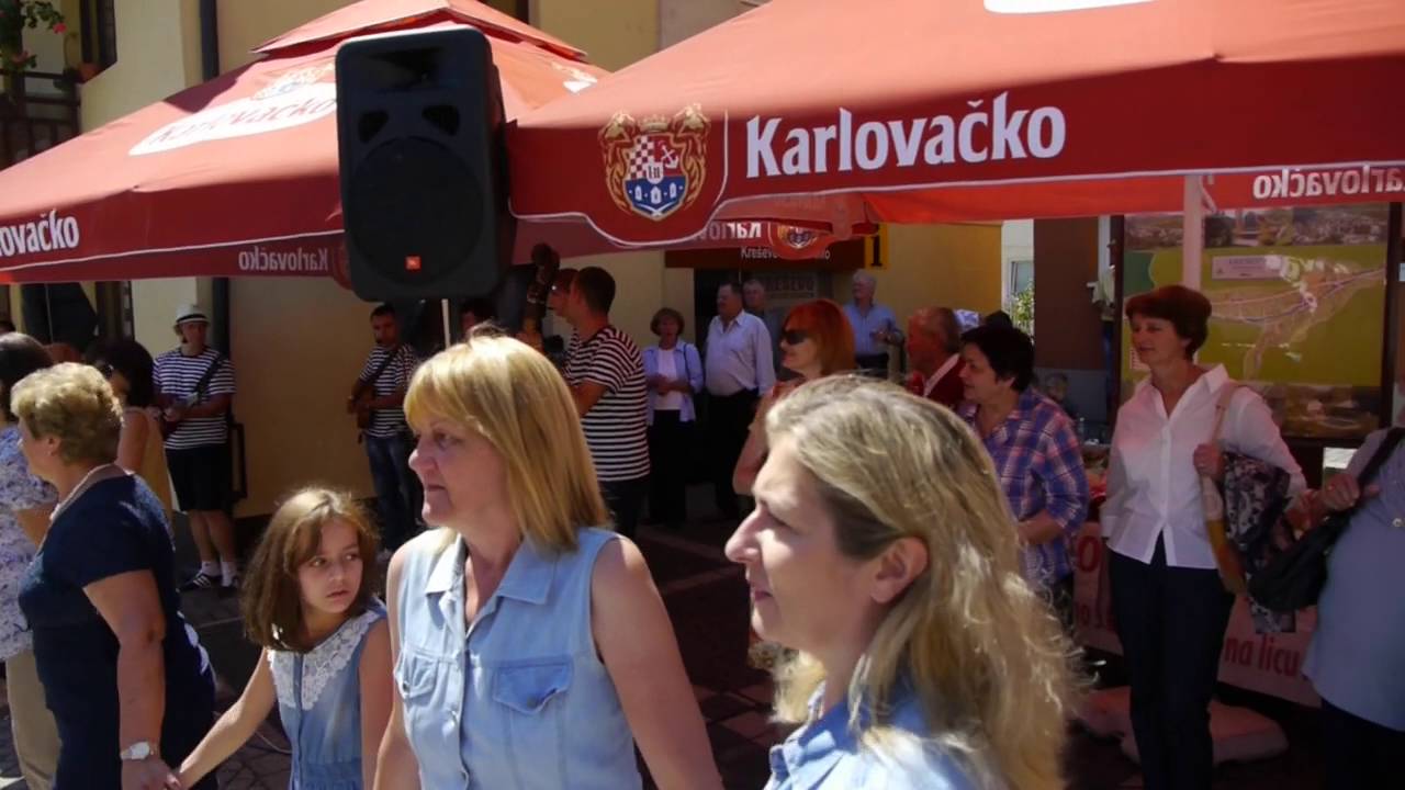 Kreševo - kolo na Trgu 2016.