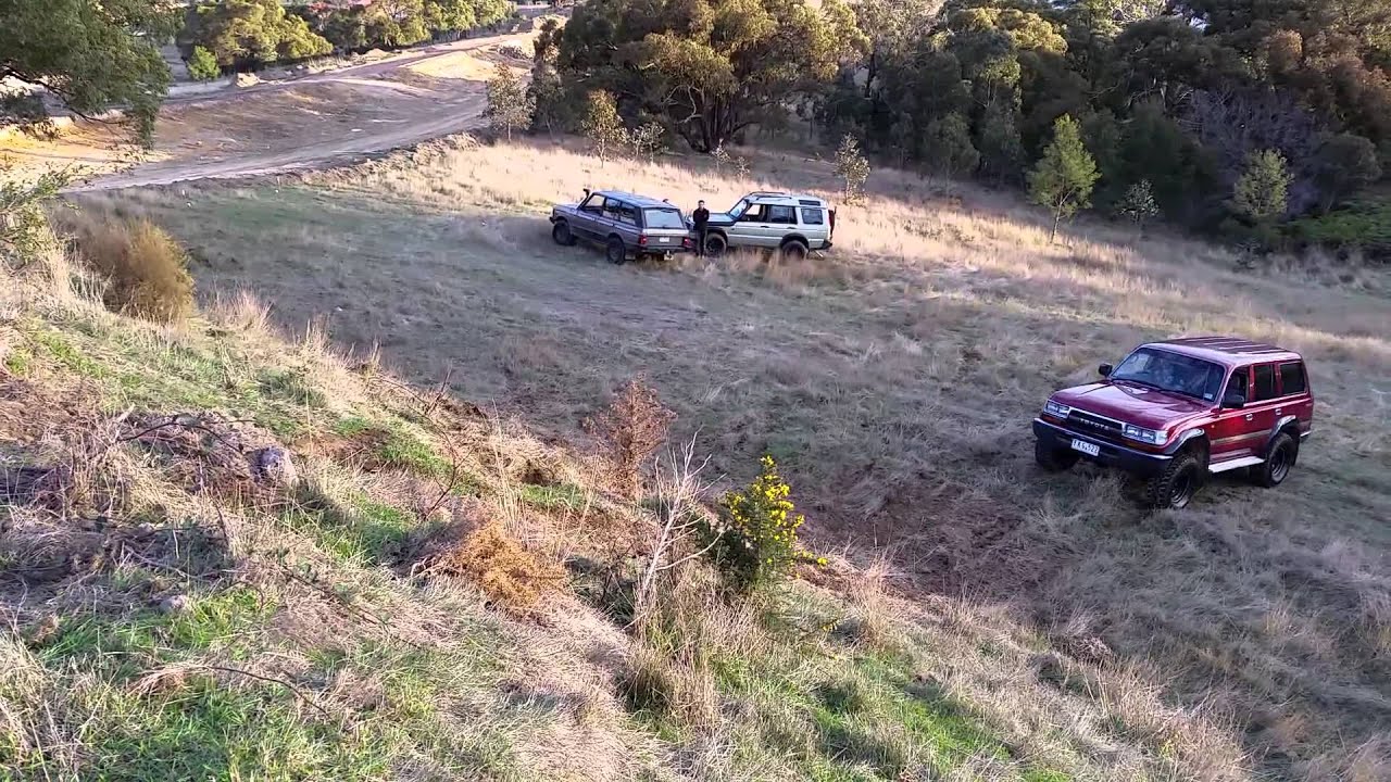 The proving grounds 93 Landcruiser 80 Series vs 93 Range Rover Vouge