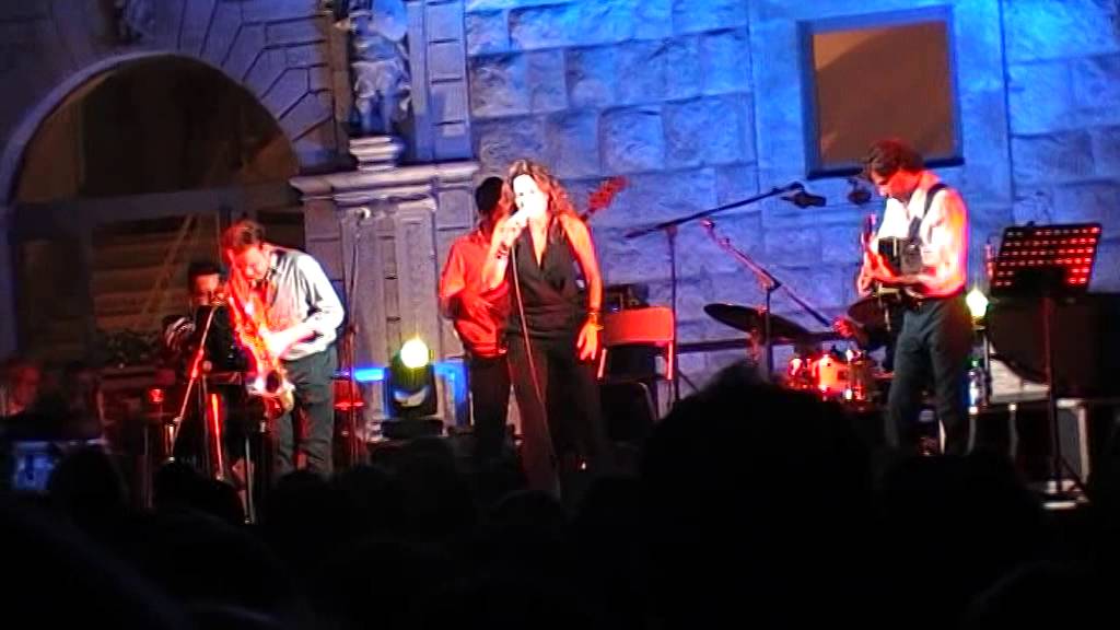 Chiara Civello feat.Nicola Conte jazz combo - Never never never